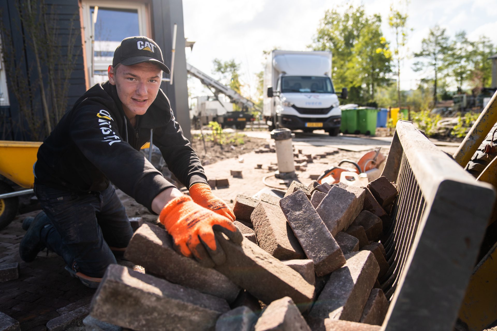 Assistent grondwerker - Dorrestijn Buiteninrichting - Veenendaal